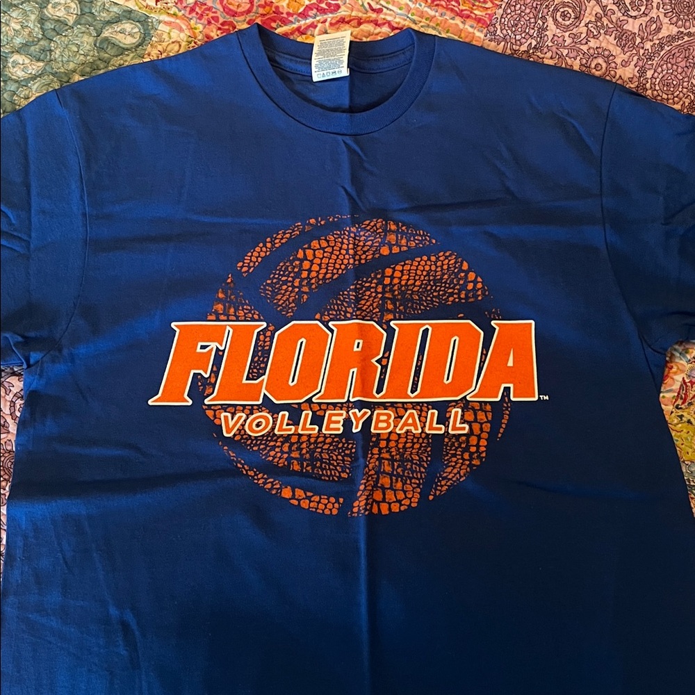 Florida Gators Volleyball T-Shirt, Medium